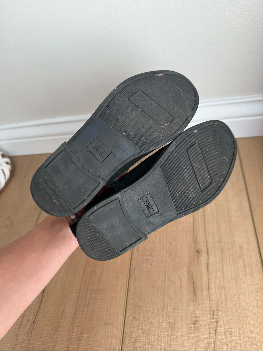 Toms Kids Black Suede Booties